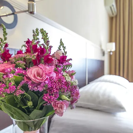 Hotel Ukraine Kyiv