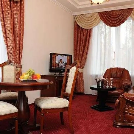Отель украина